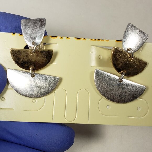 Dual tones 1.25 inches Drop Dangle Clip-on Earrings - Picture 1 of 6